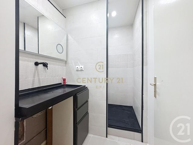 Appartement F3 à vendre - 3 pièces - 61,93 m2 - Noisy Le Grand - 93 - ILE-DE-FRANCE