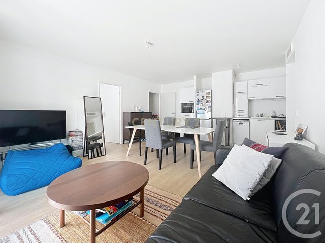 Appartement F4 à vendre - 4 pièces - 74,62 m2 - Noisy Le Grand - 93 - ILE-DE-FRANCE