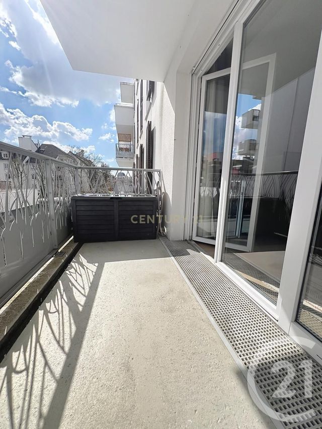 Appartement F4 à vendre - 4 pièces - 74,62 m2 - Noisy Le Grand - 93 - ILE-DE-FRANCE