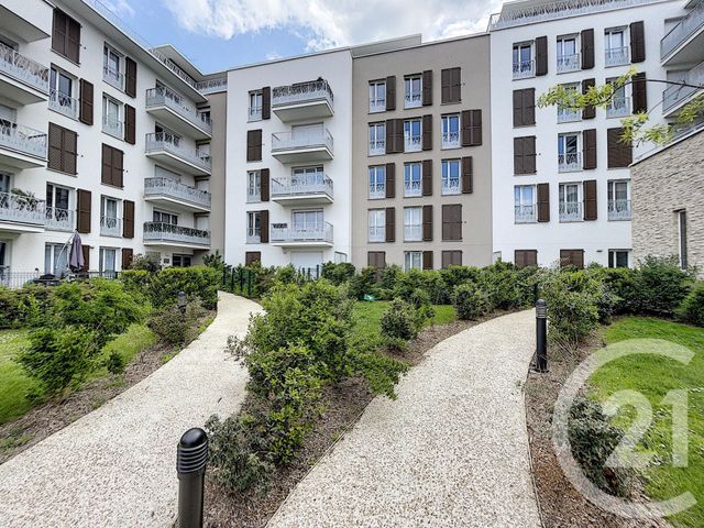 Appartement F4 à vendre - 4 pièces - 74,62 m2 - Noisy Le Grand - 93 - ILE-DE-FRANCE