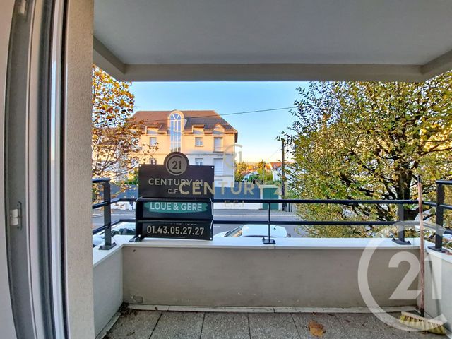 Appartement Studio &agrave; louer - 1 pi&egrave;ce - 27,53 m2 - Noisy Le Grand - 93 - ILE-DE-FRANCE