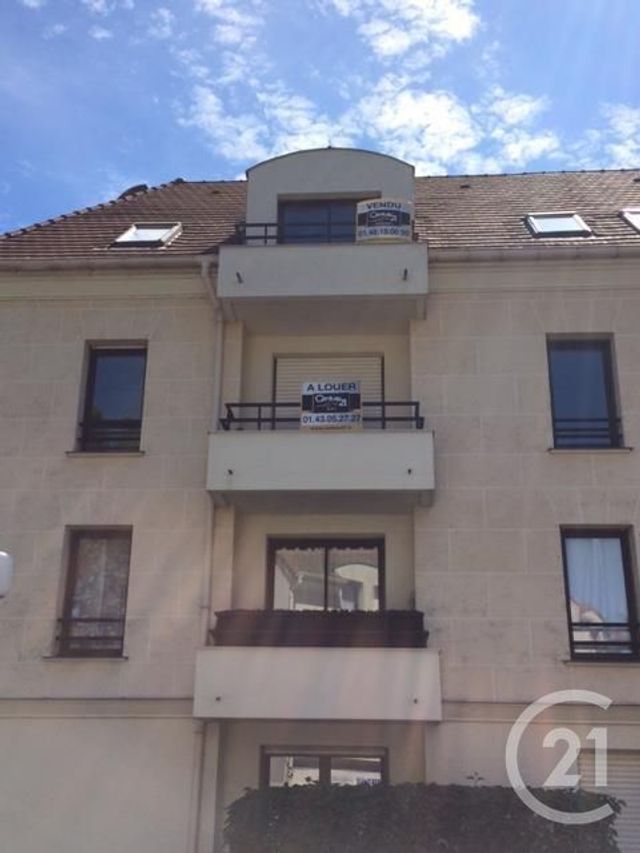 Appartement Studio &agrave; louer - 1 pi&egrave;ce - 29,07 m2 - Noisy Le Grand - 93 - ILE-DE-FRANCE