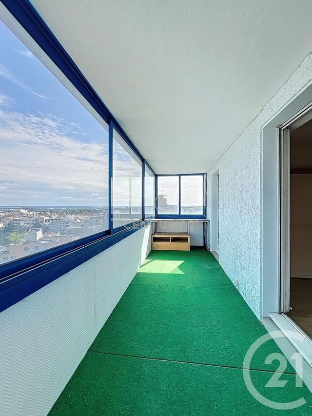 Appartement F3 à vendre - 3 pièces - 68 m2 - Noisy Le Grand - 93 - ILE-DE-FRANCE