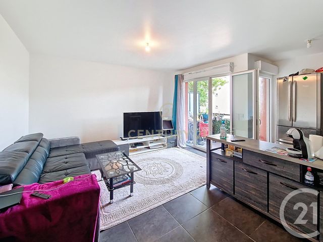 Appartement F3 à vendre - 3 pièces - 55,66 m2 - Noisy Le Grand - 93 - ILE-DE-FRANCE