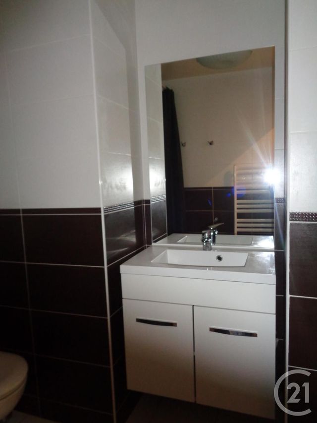 Appartement Studio à louer - 1 pièce - 20 m2 - Nogent Sur Marne - 94 - ILE-DE-FRANCE