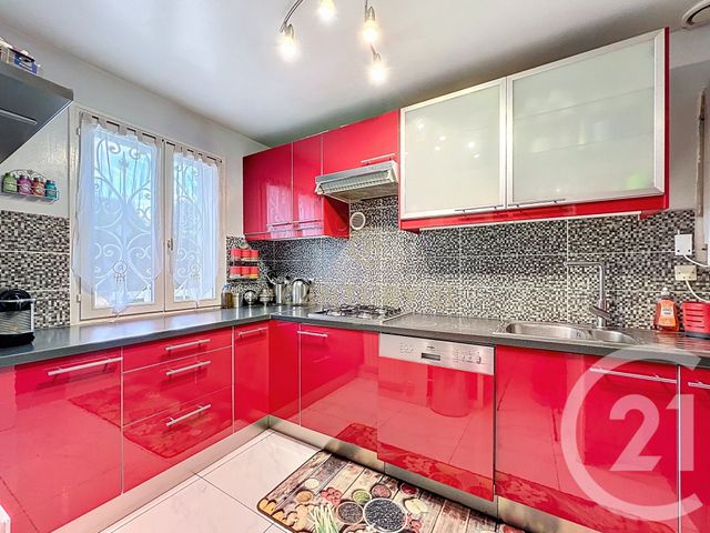 Maison à vendre - 5 pièces - 100 m2 - Noisy Le Grand - 93 - ILE-DE-FRANCE