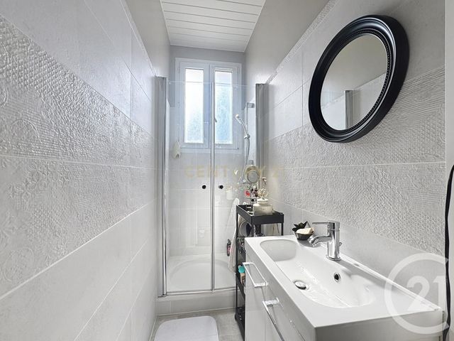 Appartement F2 à vendre - 2 pièces - 47,75 m2 - Bry Sur Marne - 94 - ILE-DE-FRANCE