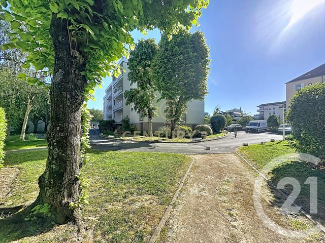 Appartement F2 &agrave; vendre - 2 pi&egrave;ces - 43,29 m2 - Noisy Le Grand - 93 - ILE-DE-FRANCE