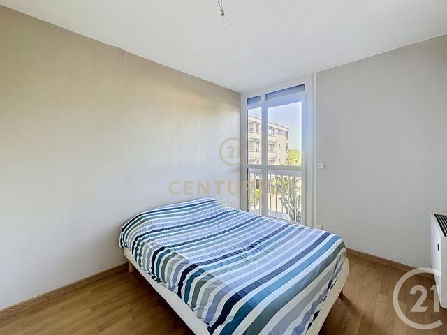 Appartement F2 &agrave; vendre - 2 pi&egrave;ces - 43,29 m2 - Noisy Le Grand - 93 - ILE-DE-FRANCE