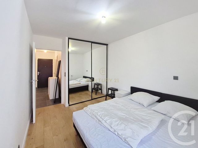 Appartement F2 &agrave; louer - 2 pi&egrave;ces - 40,80 m2 - Noisy Le Grand - 93 - ILE-DE-FRANCE