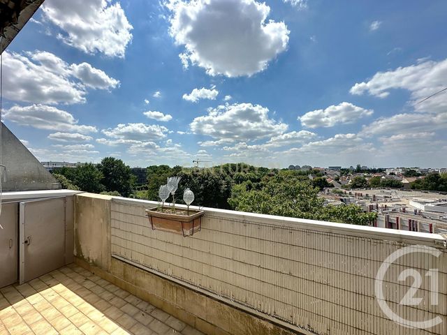 Appartement F3 à vendre - 3 pièces - 70,87 m2 - Noisy Le Grand - 93 - ILE-DE-FRANCE