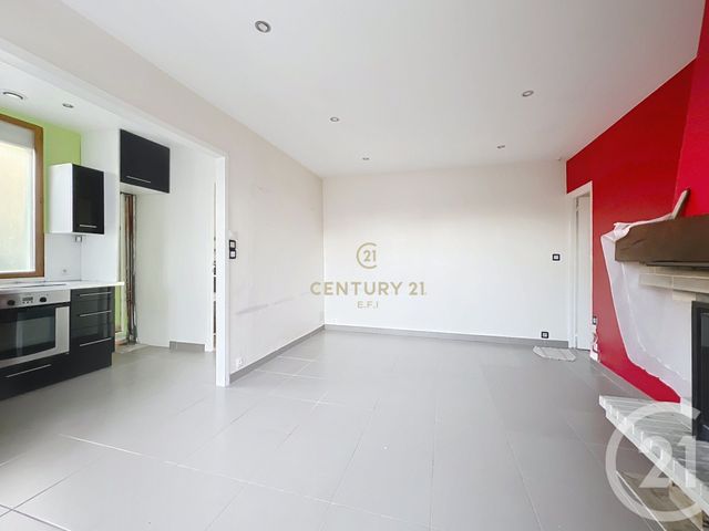 Appartement F3 à vendre - 3 pièces - 48,66 m2 - Noisy Le Grand - 93 - ILE-DE-FRANCE