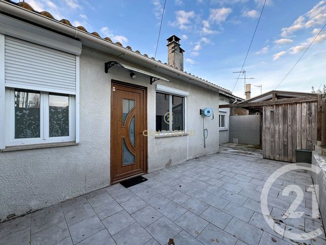 Appartement F3 à vendre - 3 pièces - 48,66 m2 - Noisy Le Grand - 93 - ILE-DE-FRANCE