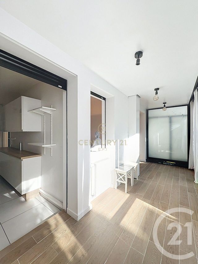 Appartement F4 à vendre - 4 pièces - 102 m2 - Noisy Le Grand - 93 - ILE-DE-FRANCE