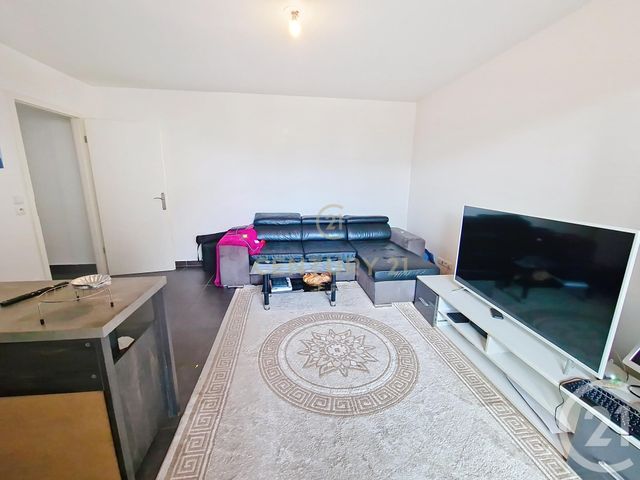 Appartement F3 à vendre - 3 pièces - 55,66 m2 - Noisy Le Grand - 93 - ILE-DE-FRANCE