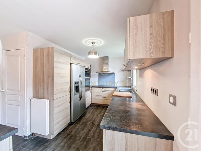 Maison à vendre - 7 pièces - 205 m2 - Noisy Le Grand - 93 - ILE-DE-FRANCE