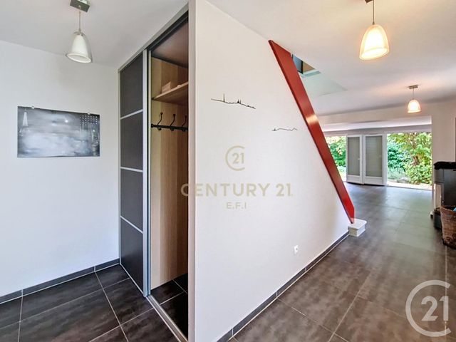 Maison à vendre - 7 pièces - 205 m2 - Noisy Le Grand - 93 - ILE-DE-FRANCE