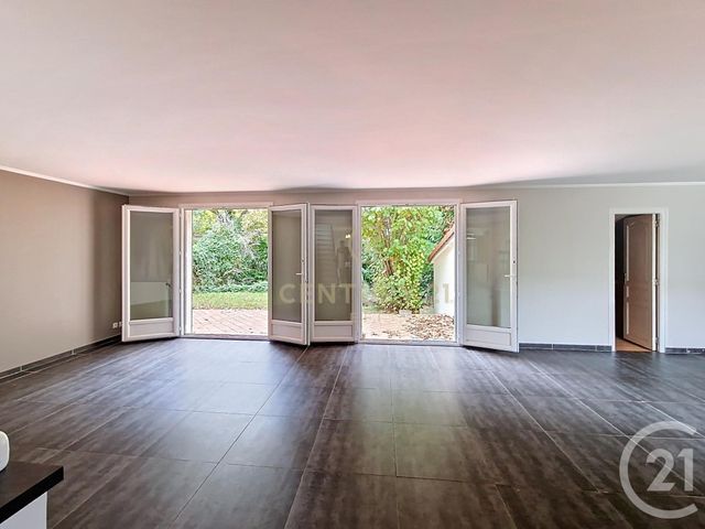 Maison à vendre - 7 pièces - 205 m2 - Noisy Le Grand - 93 - ILE-DE-FRANCE