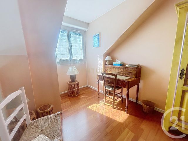 Maison à vendre - 5 pièces - 116,56 m2 - Noisy Le Grand - 93 - ILE-DE-FRANCE