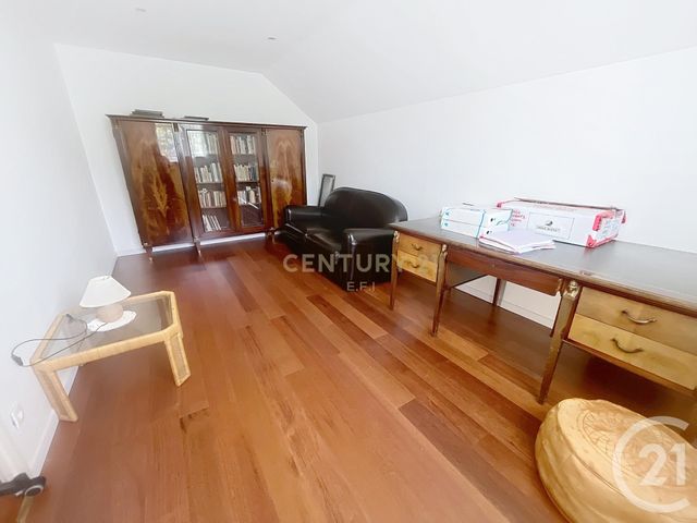 Maison à vendre - 5 pièces - 116,56 m2 - Noisy Le Grand - 93 - ILE-DE-FRANCE