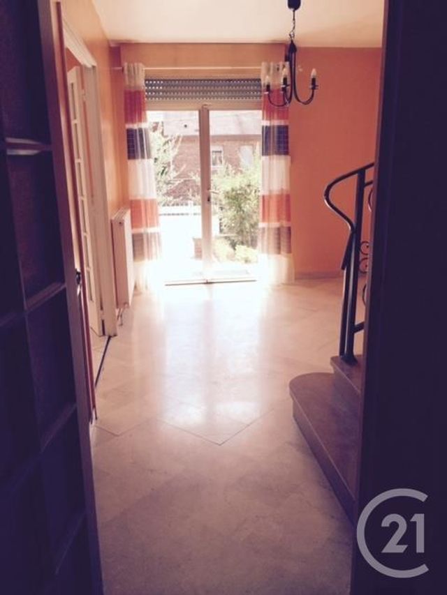 Maison à louer - 5 pièces - 148,82 m2 - Gournay Sur Marne - 93 - ILE-DE-FRANCE