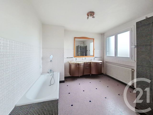 Maison &agrave; louer - 5 pi&egrave;ces - 148,82 m2 - Gournay Sur Marne - 93 - ILE-DE-FRANCE