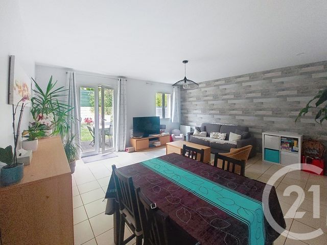 Maison &agrave; louer - 5 pi&egrave;ces - 88,61 m2 - Noisy Le Grand - 93 - ILE-DE-FRANCE