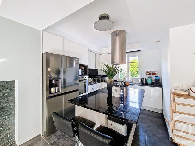 Maison &agrave; vendre - 4 pi&egrave;ces - 85 m2 - Noisy Le Grand - 93 - ILE-DE-FRANCE