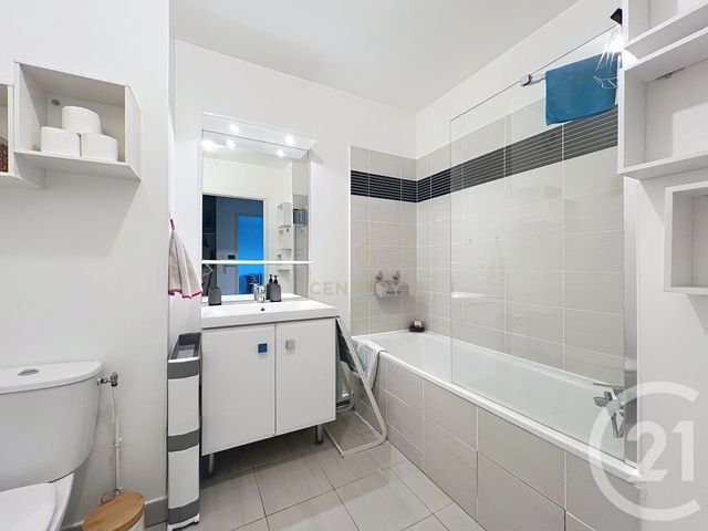 Appartement F2 &agrave; vendre - 2 pi&egrave;ces - 41 m2 - Ferrieres En Brie - 77 - ILE-DE-FRANCE