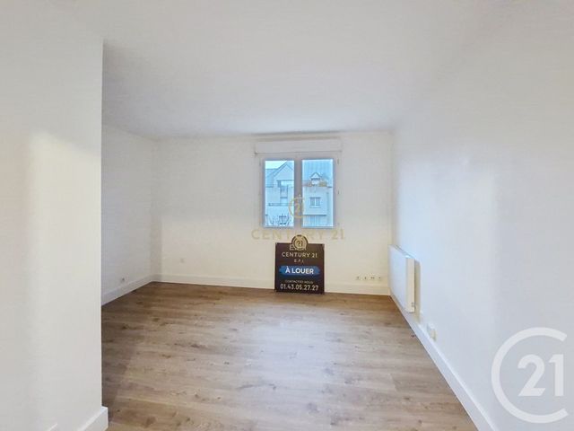 Appartement Studio &agrave; louer - 1 pi&egrave;ce - 22,05 m2 - Noisy Le Grand - 93 - ILE-DE-FRANCE