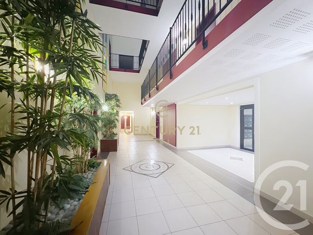 Appartement F3 &agrave; louer - 3 pi&egrave;ces - 62,51 m2 - Emerainville - 77 - ILE-DE-FRANCE