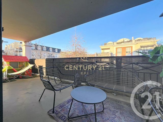 Appartement F3 &agrave; louer - 3 pi&egrave;ces - 62,51 m2 - Emerainville - 77 - ILE-DE-FRANCE