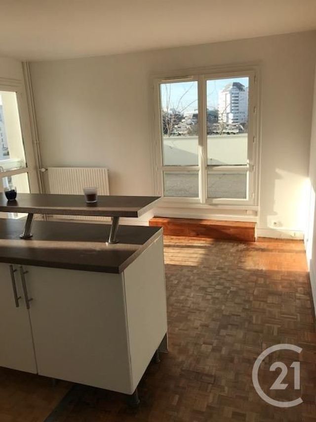Appartement F2 &agrave; louer - 2 pi&egrave;ces - 47,79 m2 - Noisy Le Grand - 93 - ILE-DE-FRANCE