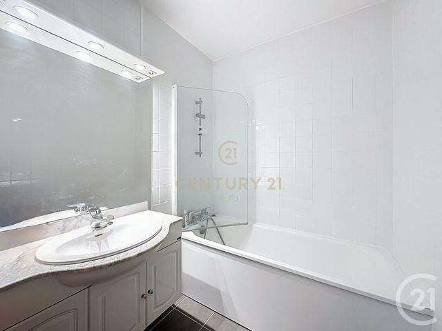 Appartement F4 &agrave; vendre - 4 pi&egrave;ces - 80,87 m2 - Noisy Le Grand - 93 - ILE-DE-FRANCE