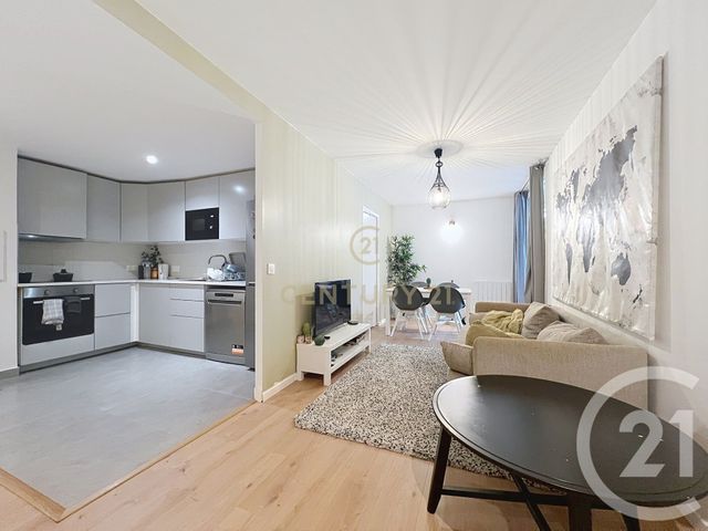 Appartement F4 &agrave; vendre - 4 pi&egrave;ces - 72,50 m2 - Noisy Le Grand - 93 - ILE-DE-FRANCE