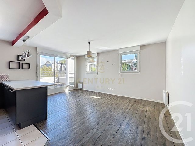 Appartement F3 &agrave; vendre - 3 pi&egrave;ces - 63 m2 - Noisy Le Grand - 93 - ILE-DE-FRANCE