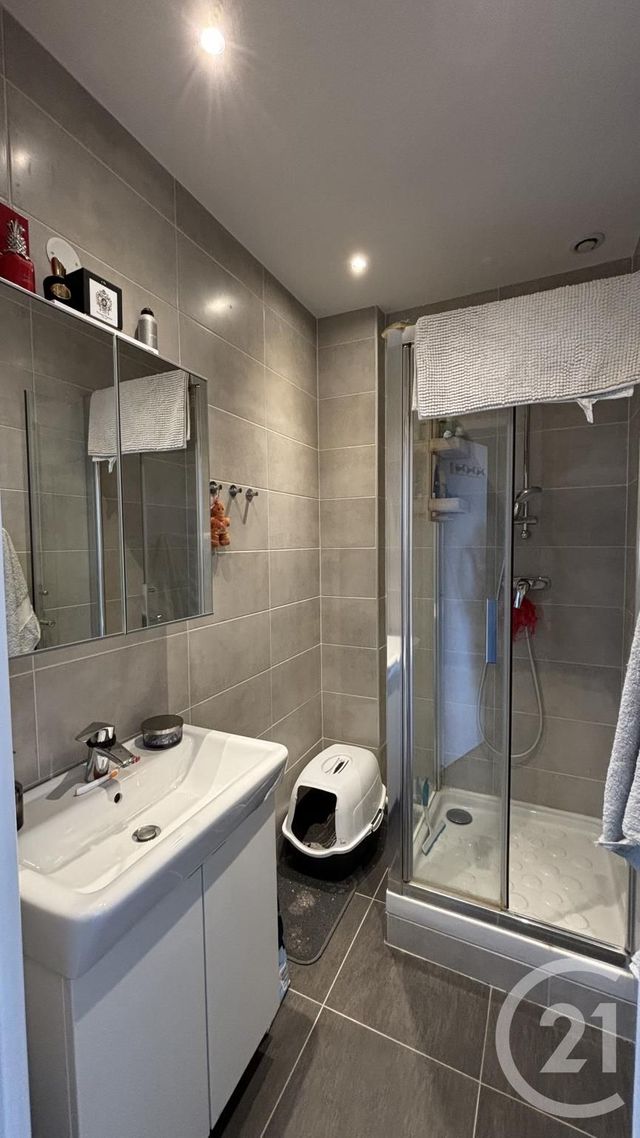 Appartement F2 &agrave; louer - 2 pi&egrave;ces - 44,65 m2 - Le Perreux Sur Marne - 94 - ILE-DE-FRANCE