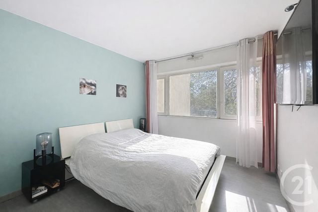 Appartement F3 &agrave; vendre - 3 pi&egrave;ces - 65,75 m2 - Noisy Le Grand - 93 - ILE-DE-FRANCE