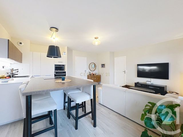 Appartement F4 &agrave; vendre - 4 pi&egrave;ces - 83 m2 - Noisy Le Grand - 93 - ILE-DE-FRANCE