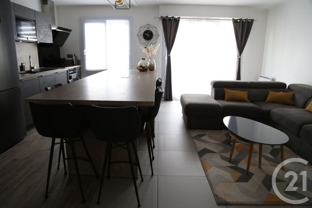 Appartement F4 &agrave; vendre - 4 pi&egrave;ces - 83,20 m2 - Noisy Le Grand - 93 - ILE-DE-FRANCE