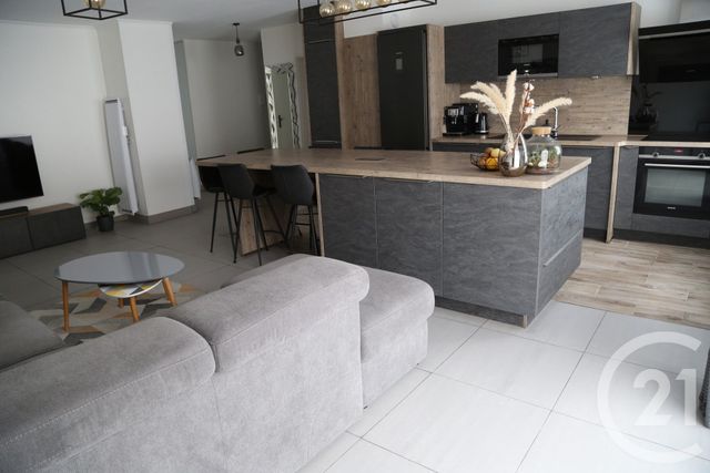 Appartement F4 &agrave; vendre - 4 pi&egrave;ces - 83,20 m2 - Noisy Le Grand - 93 - ILE-DE-FRANCE