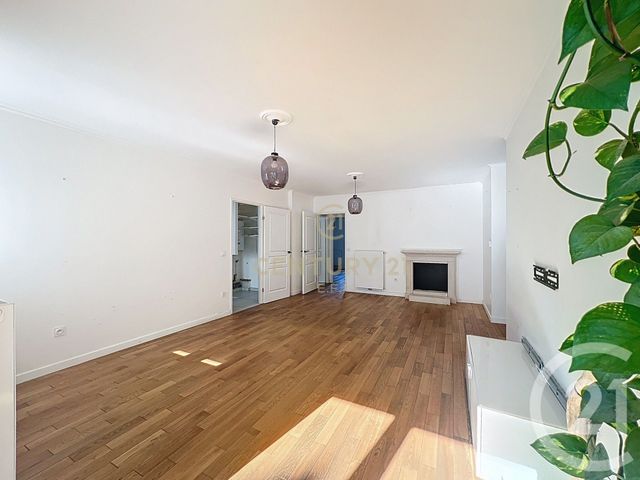 Appartement F4 &agrave; vendre - 4 pi&egrave;ces - 102 m2 - Noisy Le Grand - 93 - ILE-DE-FRANCE