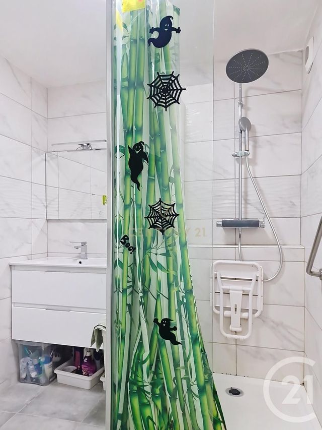 Appartement F4 &agrave; vendre - 4 pi&egrave;ces - 83 m2 - Noisy Le Grand - 93 - ILE-DE-FRANCE