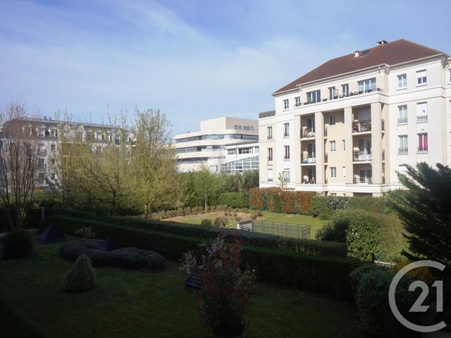 Appartement Studio &agrave; louer - 1 pi&egrave;ce - 22,82 m2 - Noisy Le Grand - 93 - ILE-DE-FRANCE