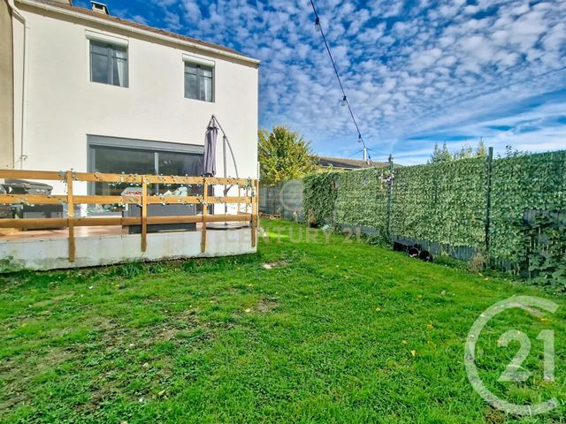 Maison &agrave; vendre - 4 pi&egrave;ces - 85 m2 - Noisy Le Grand - 93 - ILE-DE-FRANCE