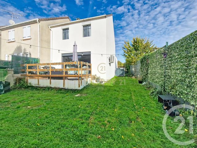 Maison &agrave; vendre - 4 pi&egrave;ces - 85 m2 - Noisy Le Grand - 93 - ILE-DE-FRANCE