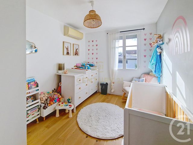 Maison &agrave; vendre - 4 pi&egrave;ces - 85 m2 - Noisy Le Grand - 93 - ILE-DE-FRANCE