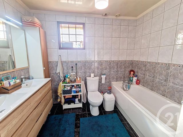 Maison &agrave; vendre - 5 pi&egrave;ces - 130 m2 - Noisy Le Grand - 93 - ILE-DE-FRANCE