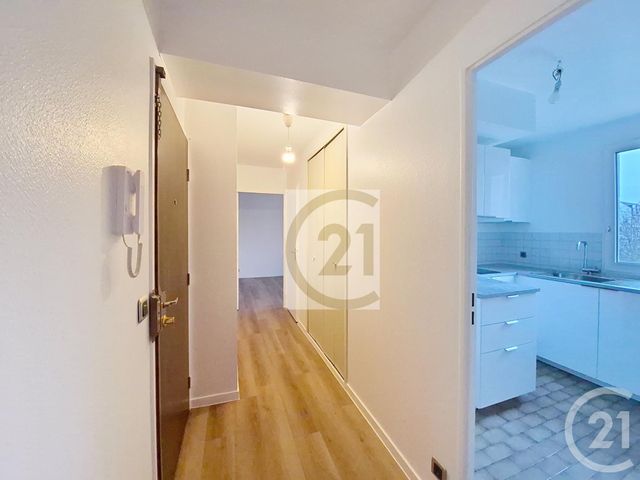 Appartement F2 &agrave; louer - 2 pi&egrave;ces - 47,11 m2 - Noisy Le Grand - 93 - ILE-DE-FRANCE