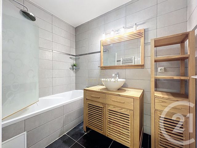 Appartement F3 &agrave; vendre - 3 pi&egrave;ces - 65 m2 - Noisy Le Grand - 93 - ILE-DE-FRANCE